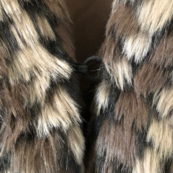 Boston Proper faux fat vest NWT. Grey multi. - Picture 7 of 8